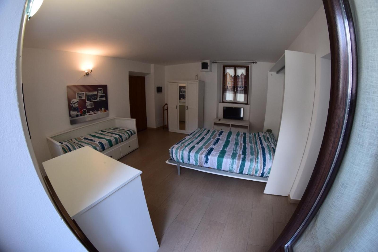 Aurora House. Διαμέρισμα Abbadia Lariana Εξωτερικό φωτογραφία